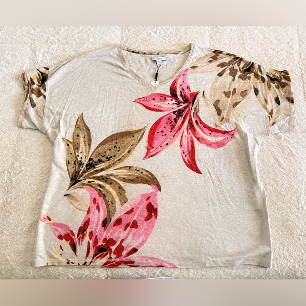 Chico's Beige V-Neck Top with Red Floral Print